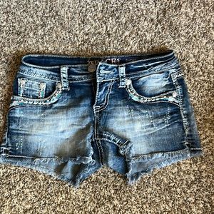 Grace in la shorts size 25